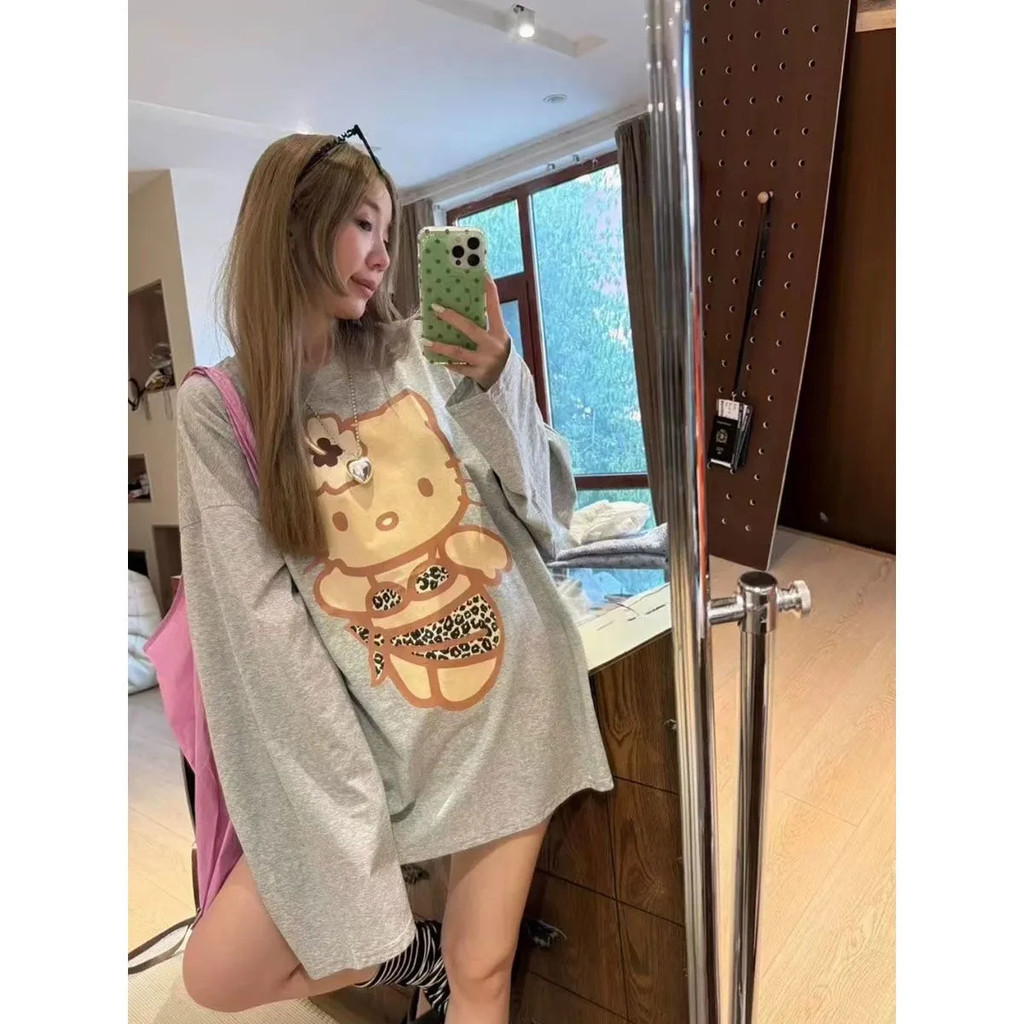 เสื้อยืดแขนยาวพิมพ์ลายเสือดาวและคิตตี้ สำหรับผู้หญิง ออกแบบให้สวมใส่สบายและคล่องตัว