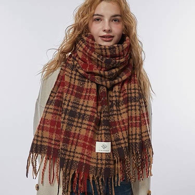 【Ready Stock】 Retro Plaid Artificial Cashmere Scarf Women's Winter New High-Grade Warm Thickened Sca