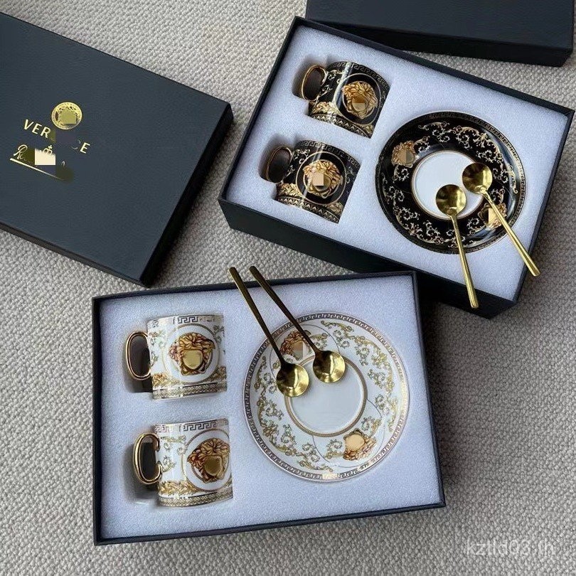 Medusa Bone China สองถ้วยสองจานรองถ้วยกาแฟจานรองชุดยุโรปชายามบ่ายดอกไม้ชาชุดชาชุดกล่องของขวัญ 888 G7