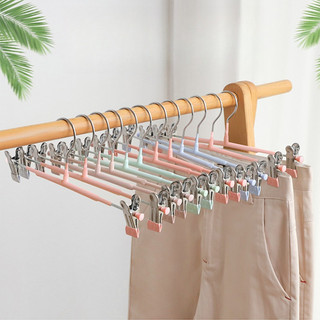 ไม้แขวนเสื้อแบบหนีบ ไม้เเขวนหนีบผ้า หนีบกางเกง กระโปรง มี 4 สีให้เลือก 1 แพ็ค/10 ชิ้น