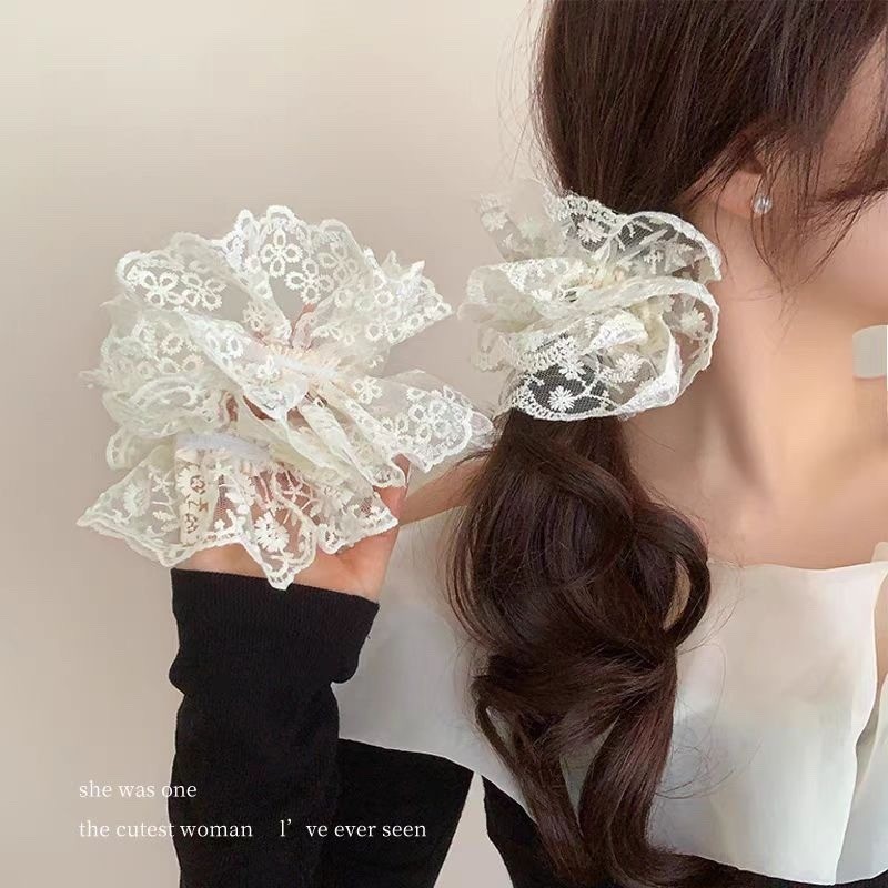 ยางรัดผมสีขาบ พร้อมเชือกลูกไม้สำหรับทำหางม้าและตกแต่งผม