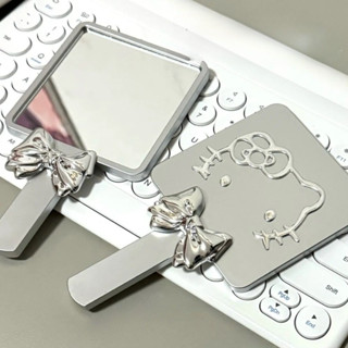 กระจกแต่งหน้าทรงด้ามจับ Kitty รุ่นใหม่ สะดวก ทันสมัย กระจกแต…