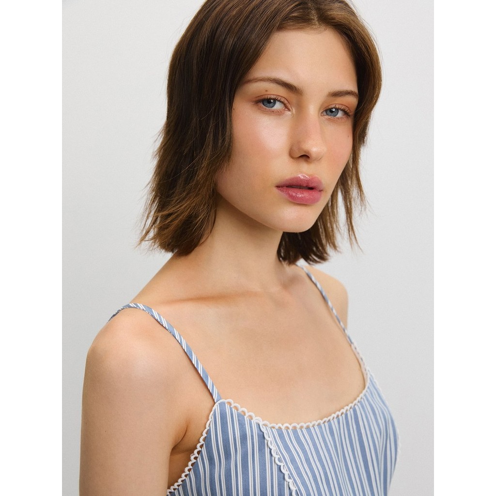 [Pomelo] เดรสลายทางแต่งขอบลูกไม้ / Striped Lace Trim Dress — صورة 5
