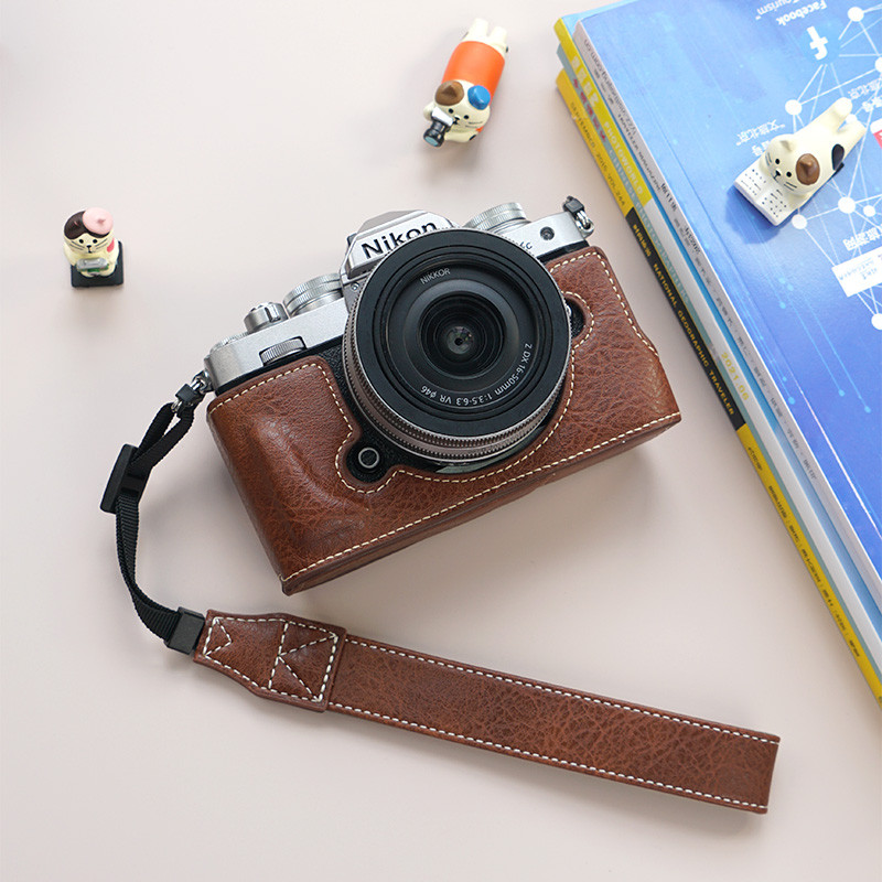 เหมาะสําหรับ NIKON ZFC เคสป้องกัน NIKON ZFC กระเป๋ากล้อง zfc Handle เคสหนัง Micro ฐานเดี่ยวสายคล้องไ