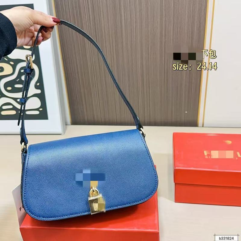 Y Premium Bag Female Voltaire box Voltaire box Underarm Bag Half-Moon Shoulder Bag Half-Moon Genuine