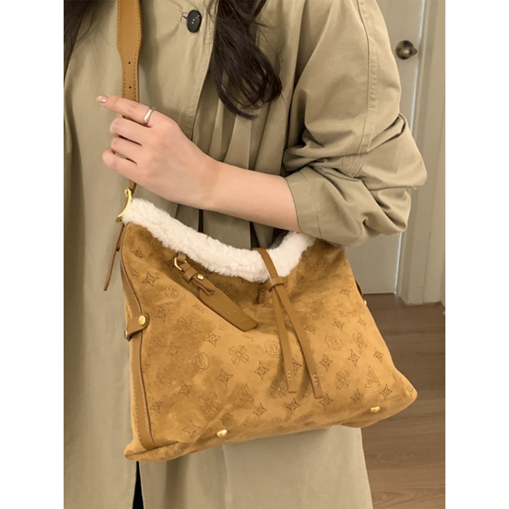 Japan Japan Japan フッョ Defores Frosted Retro Female Bag Large Capacity One-Shoulder Messenger Bag Plu