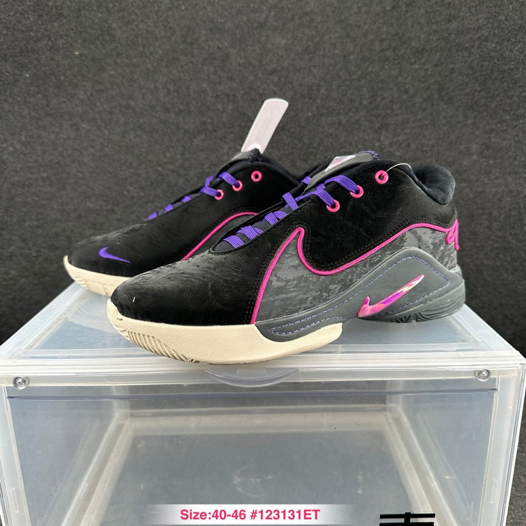 รองเท้าบาสเก็ตบอล LeBron 22 Generation กันลื่นและดูดซับแรงกระแทกดี