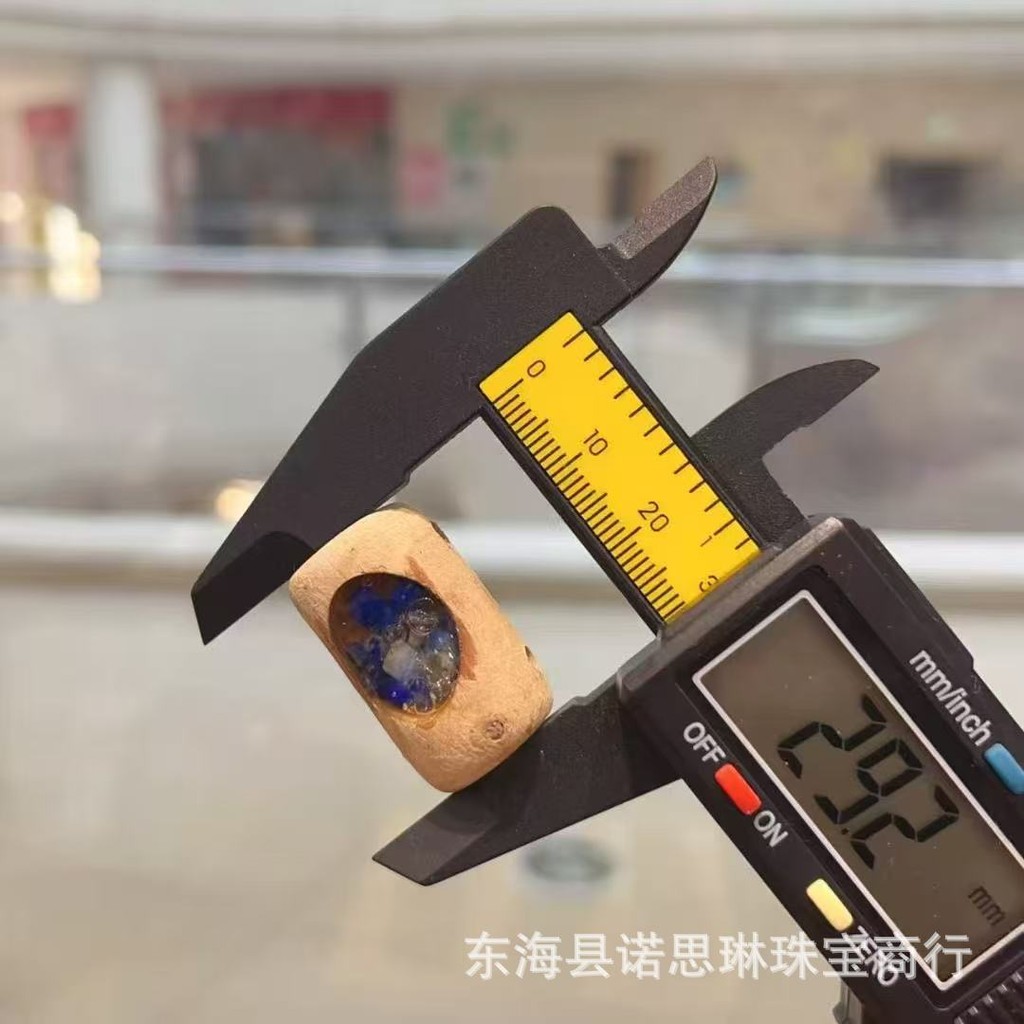 เนคไทด์ไม้มาฮอกกานีฝังหิน Lapiz Lazuli สำหรับสร้อยข้อมือ DIY