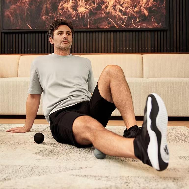 ลูกบอลนวด LesMills Yoga Series สำหรับการผ่อนคลายและออกกำลังกายที่บ้าน