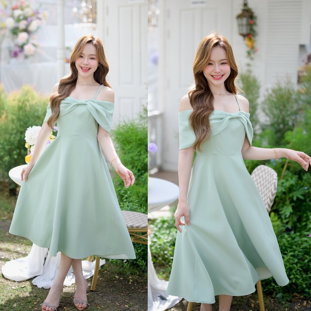 Charming Off-Shoulder Midi Dress : สีเขียว [Made by Pastel Time]