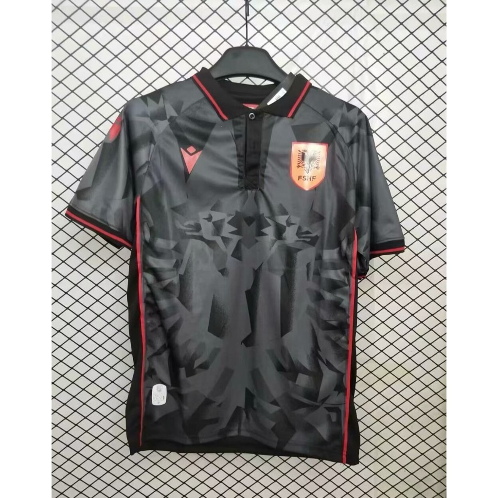 เสื้อยืดกีฬาแห้งเร็วสีดำ Albania