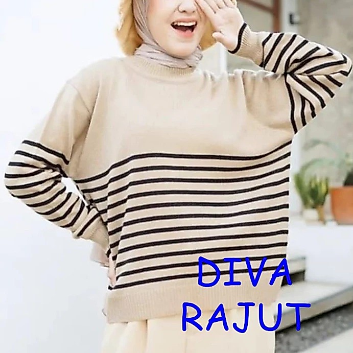 YORA เสื้อไหมพรมลายทาง Over Size Korean Basic Premium