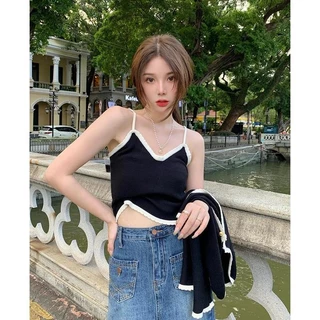 ใหม่เซ็ท เสื้อกล้ามสายเดี่ยวไหมพรม+เสื้อคลุมไหมพรม แขนยาวน่ารักมาก ผู้หญิง Clothing