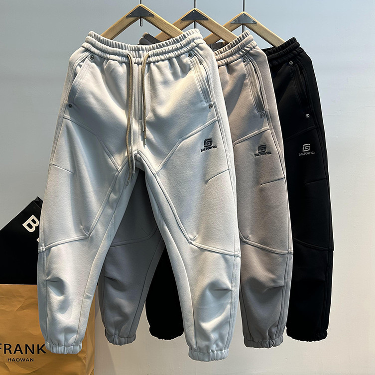 กางเกงวอร์มผู้ชาย ทรงคลายร่าง เหมาะสำหรับฤดูหนาวและใบไม้ร่วง DYU