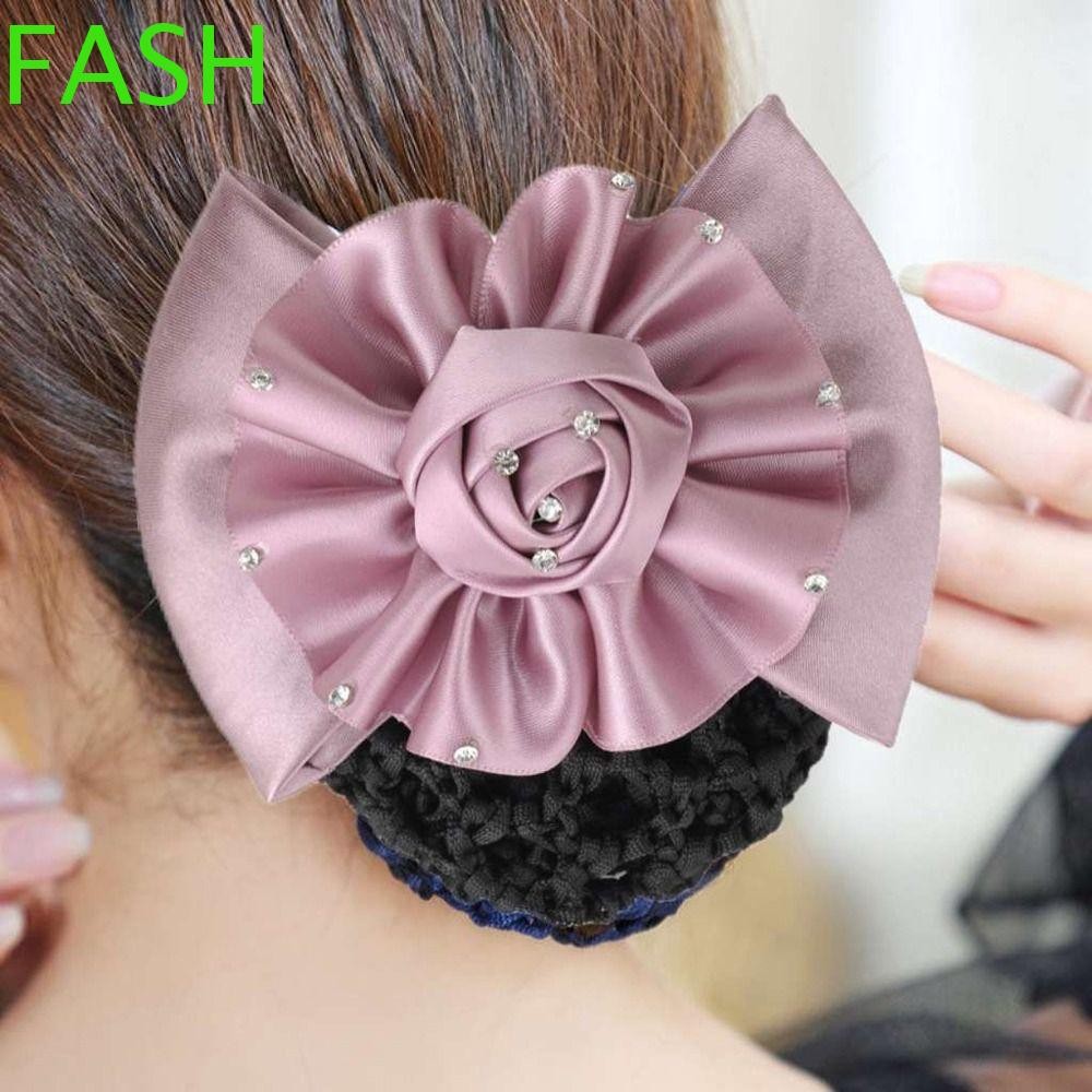 เครื่องประดับผมสำหรับผู้หญิงสไตล์เกาหลี ทำจากRhineStone สวยงามและน่ารัก มาพร้อมผ้าคาดผมทรงหางม้าเรียบหรู