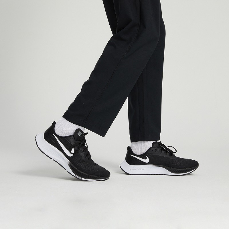 Nike Nike Shoes รองเท้าวิ่งผู้ชาย 2023 เว็บไซต์อย่างเป็นทางการสไตล์ใหม่ AIR ZOOM Breathable รองเท้าว