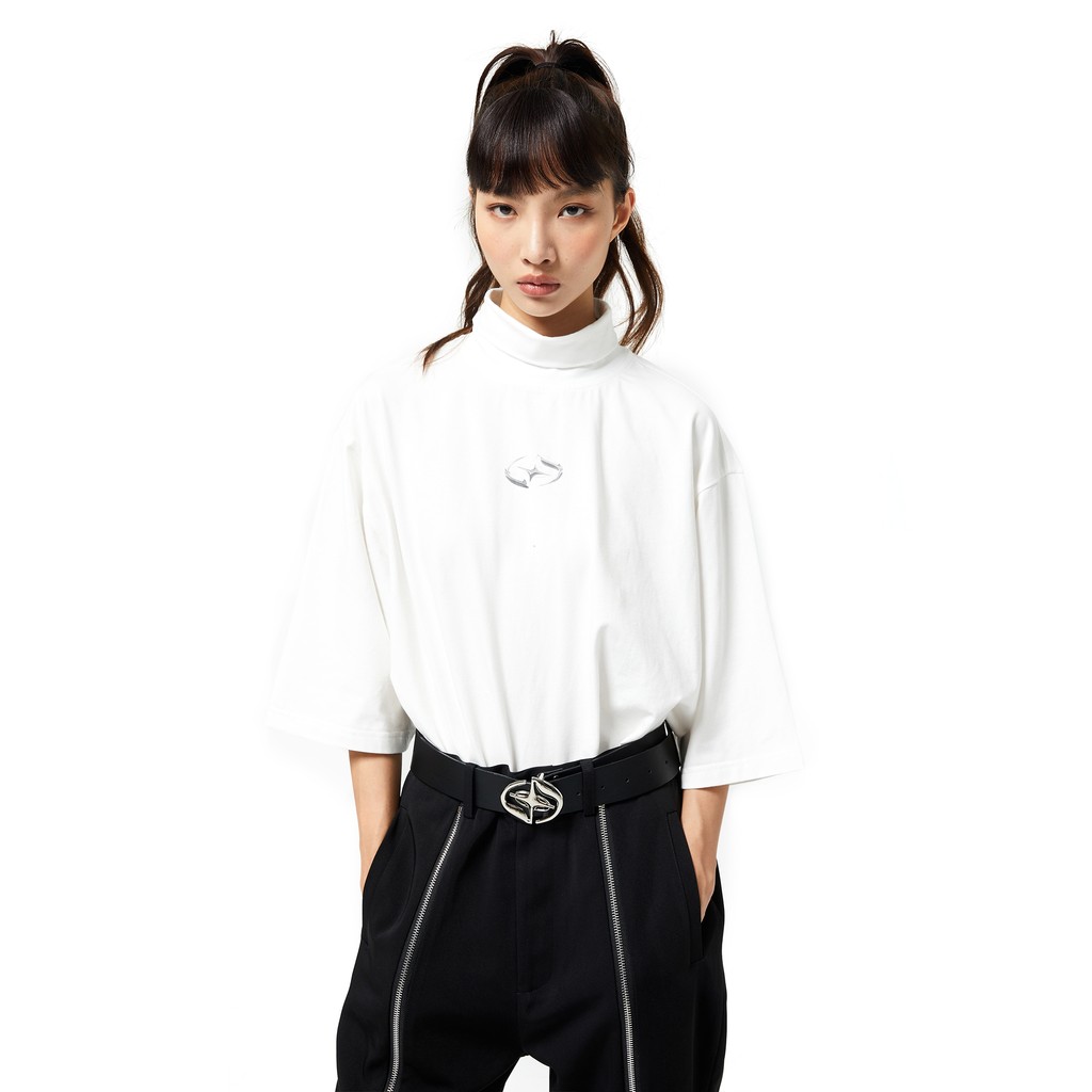 เสื้อยืดคอเต่าแขนสั้นแบบหลวม สไตล์พื้นฐานสำหรับทั้งผู้ชายและผู้หญิง ETERNITY ITA 21fw