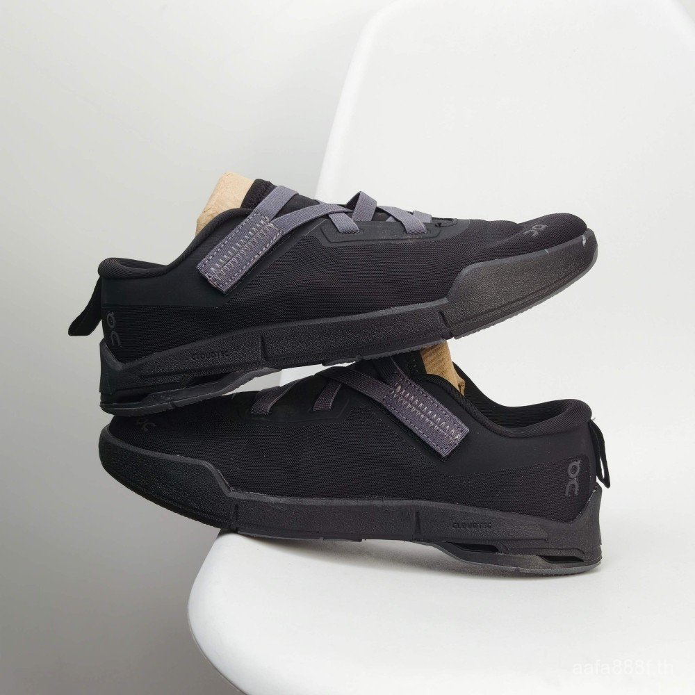 On Running On Cloud Cloudnova Moon รองเท้าวิ่งสําหรับผู้ชายและผู้หญิงรองเท้าผ้าใบ Unisex Couple Life