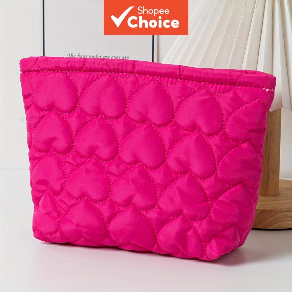กระเป๋าแต่งหน้า Cloud Quilted Heart กระเป๋าเก็บ Fufu แบบนุ่มความจุขนาดใหญ่ เครื่องแป้งแบบพกพาอ่อนโยน