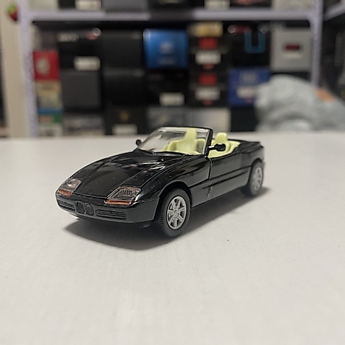 1: 43 Schabak Schabak BMW BMW Z1 1988 รถสปอร์ตเปิดประทุนรุ่นสีดํา