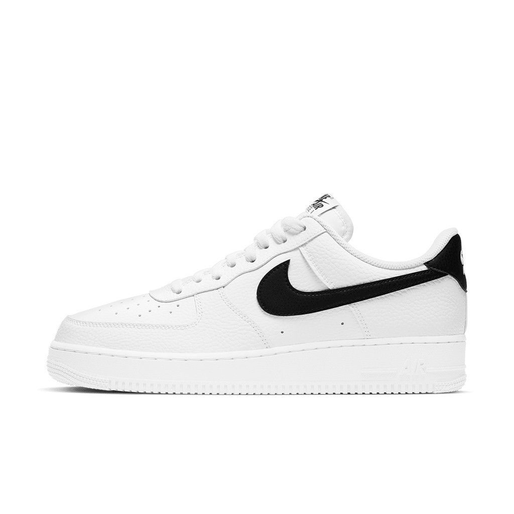 N&K Air Force 1 07 WhiteBlack Low top รองเท้าผ้าใบกีฬาลําลอง UVC8