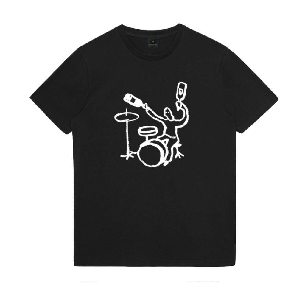 เสื้อยืดแขนสั้นหลวมสไตล์ร็อคสำหรับผู้ชาย ผ้าฝ้าย 100% แขนครึ่ง