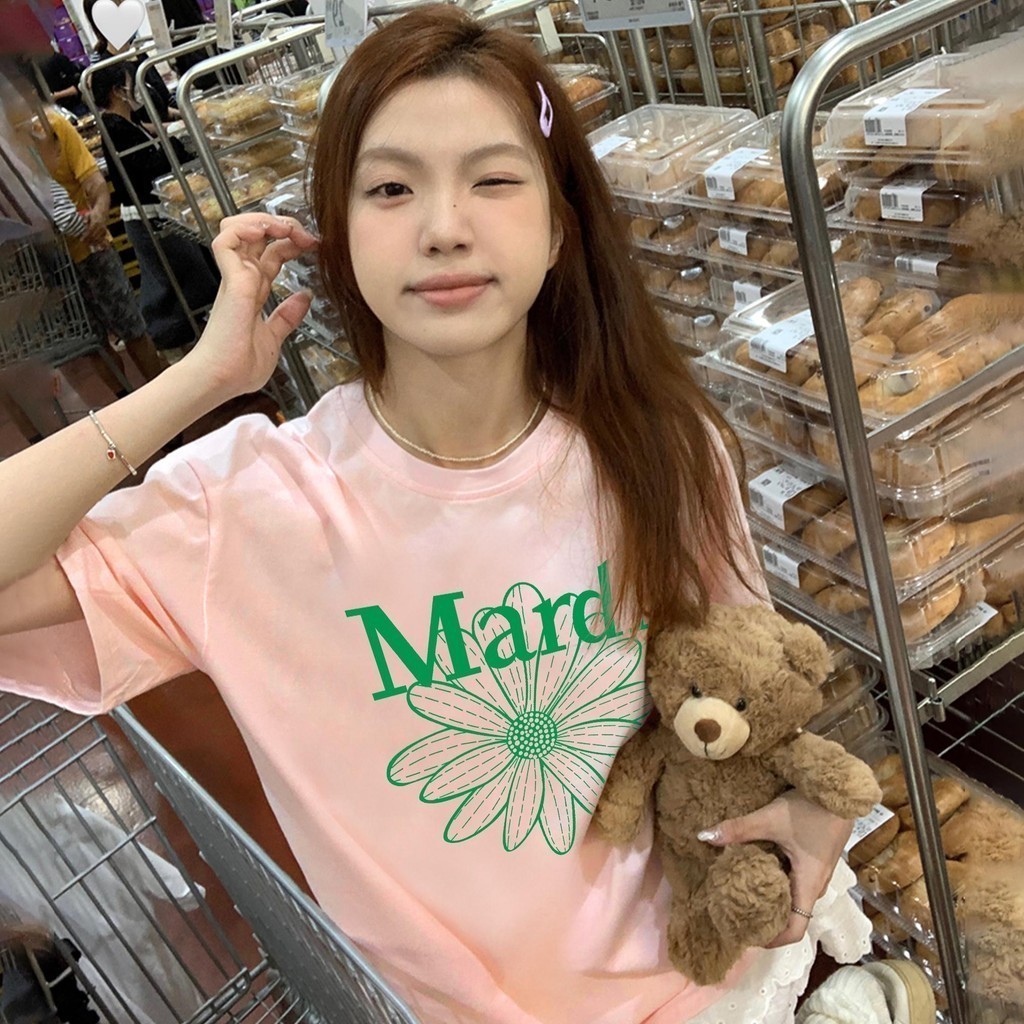 ( จัดส่ง 24 ชั่วโมง )Maise STUDIO เสื้อยืดผู้หญิงแฟชั่น kain lembut เสื้อยืด warna tulen "Mardi" 100