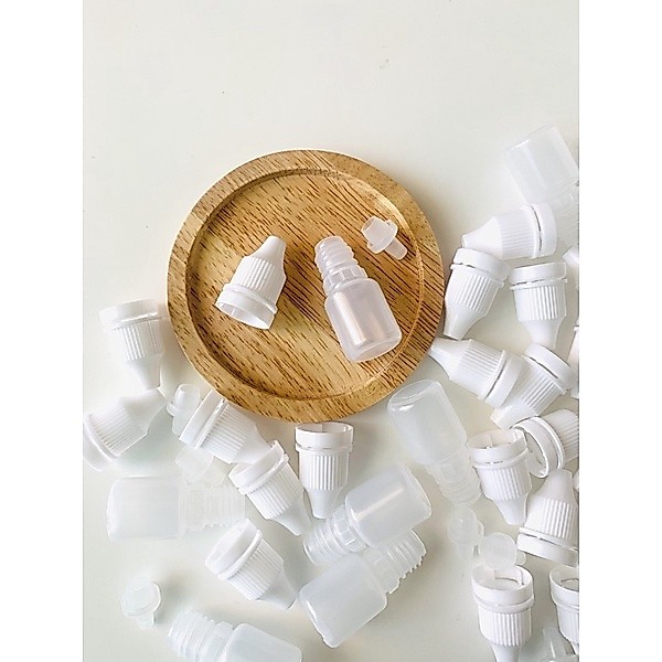 พร้อมส่ง!!! ขวดพลาสติกฝาจุกพร้อมฝาปิด