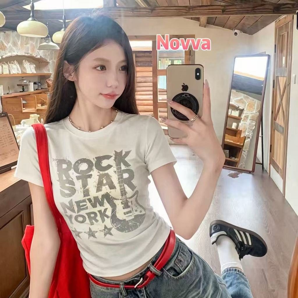 Novva ส่งไวจากไทย เสื้อยืดแขนสั้น พิมพ์ลาย ROCK ผู้หญิง สไตล์อเมริกัน แมทช์ง่าย