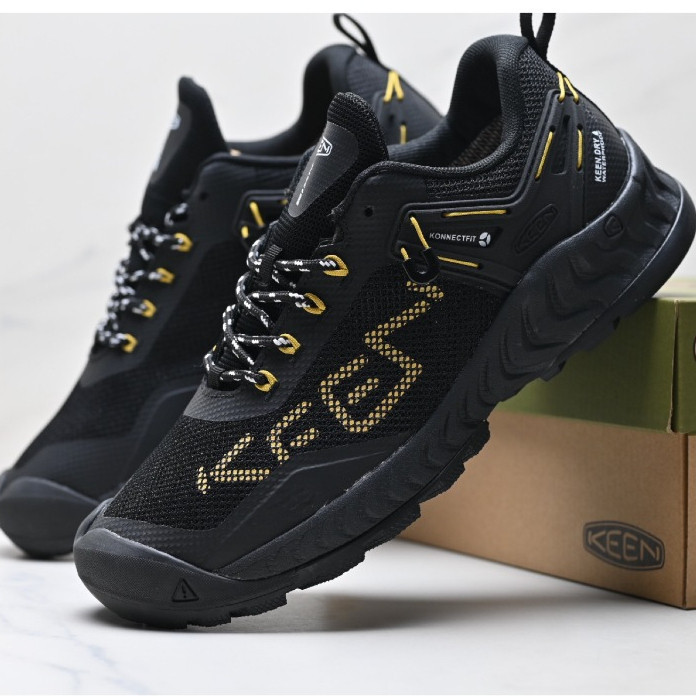 รองเท้า KEEN NXIS EVO WP สีดําส้ม ระบายอากาศได้ดี และกันน้ํา เหมาะสำหรับการเล่นกีฬากลางแจ้ง