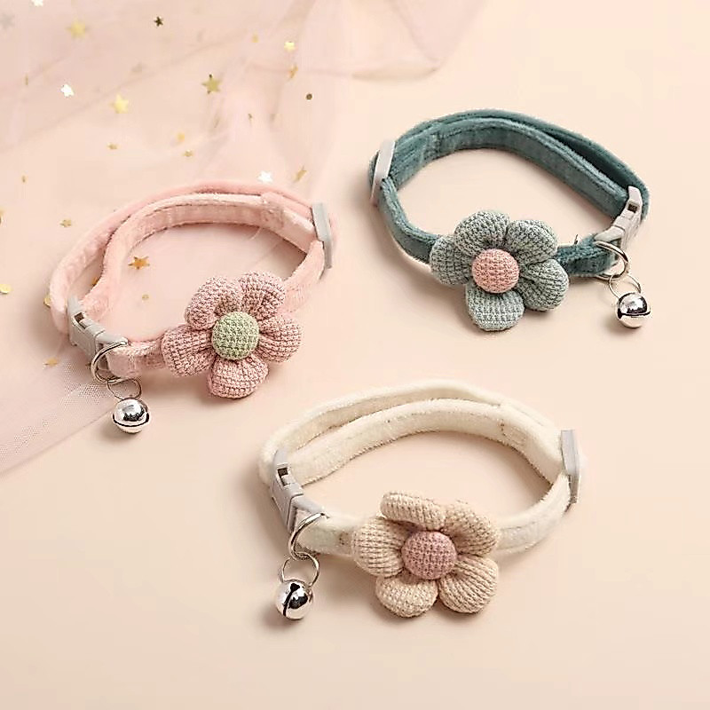 New Pet Collar Traction Cute Cartoon Flower Bell Collar Cat Necklace Small Dog Supplies