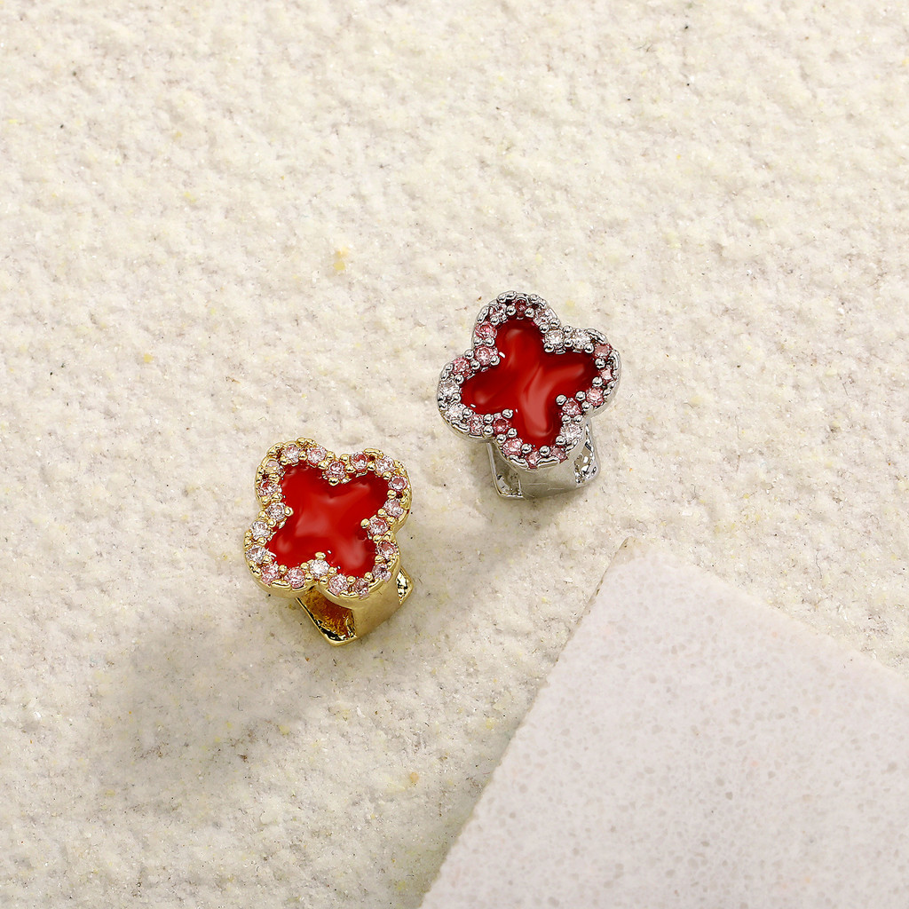 【ส่งไว】ใหม่ล่าสุด Grillz กริลฟันประดับเพชร ใบโคลฟเวอร์ เครื่องประดับฟันแฟชั่น สไตล์ฮิปฮอป งานดีมาก