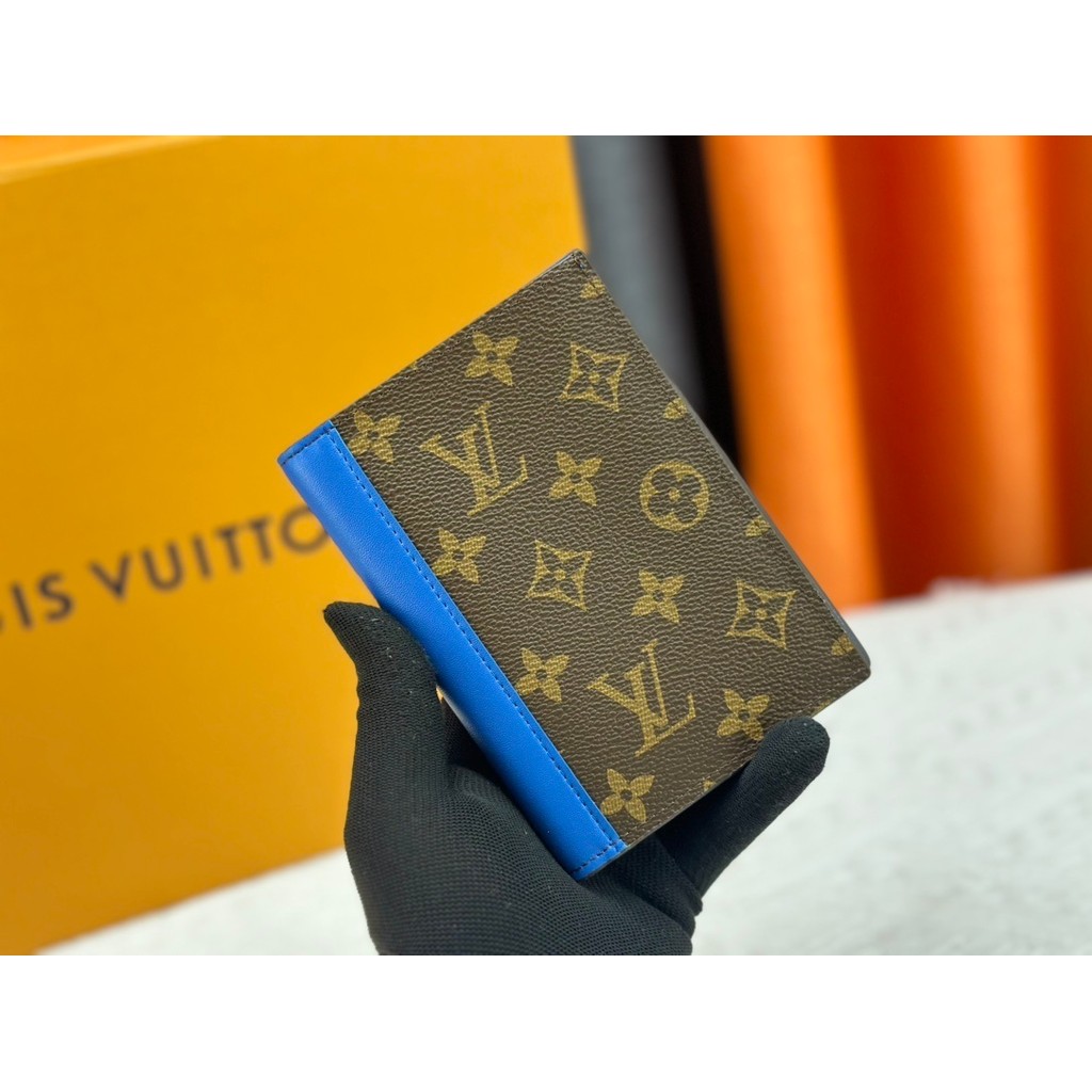 82867 Orchid Passport Holder Fashion Travel Texture Luxury Grain Calfskin Lining Travel Accessories 