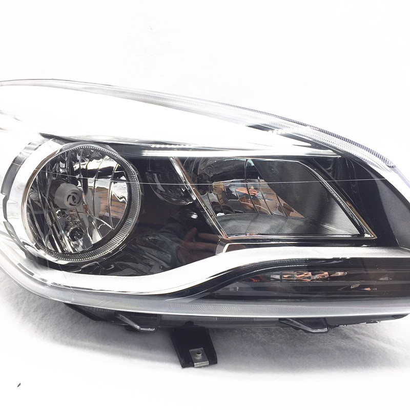 เหมาะสําหรับ Dongfengfengshen L60 ชุดไฟหน้า Fengshen L60 ใกล้ไฟหน้าไฟสูง Fengshen L60 ไฟหน้า