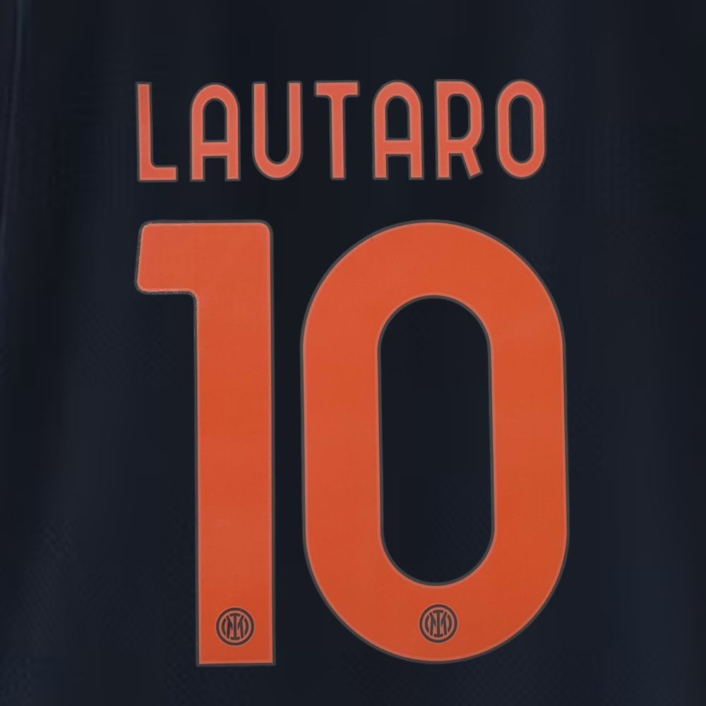 อย่างเป็นทางการ LAUTARO 10 Inter Milan FC 3rd 2025-26 PRINT