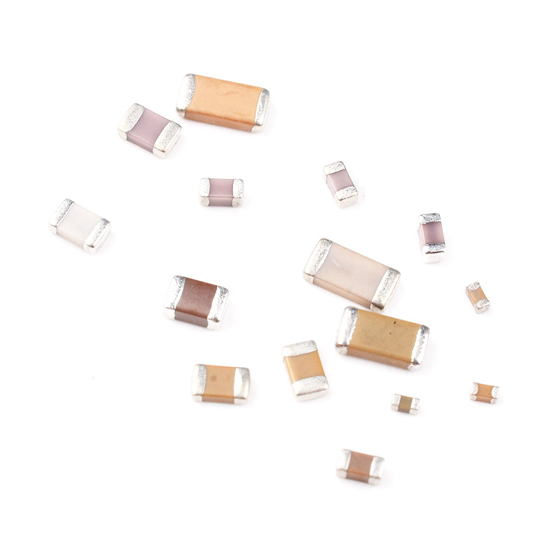 08805 0603 0402 ชิป 104 ตัวเก็บประจุ 33nf/47/68/100/220/330/470/680NF