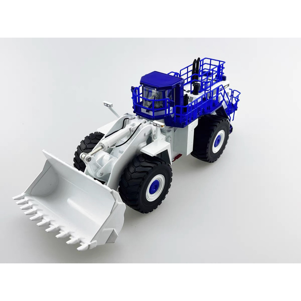 เกียร์แรก 1/50 KOMATSU KOMATSU WA900-3 โมเดลรถตักโลหะผสม