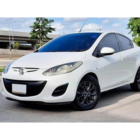 【3ชิ้น+แผ่นกันฝุ่น】พรมรถยนต์ 6D เข้ารูป ตรงรุ่น MAZDA2 2009-2025 เต็มคันพรมหนังVIP พรมในรถยนต์