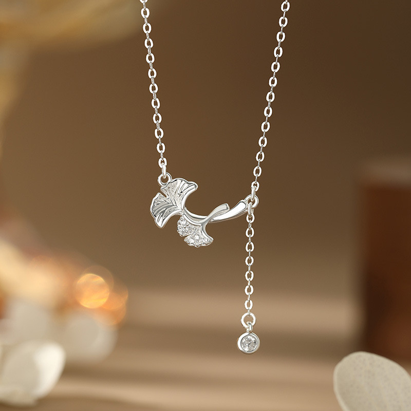 Original Po S999 เงินแท้ Pick-up Apricot ภาษา Ginkgo Leaf พู่สร้อยคอออกแบบจีน Clavicle Chain Shipmen