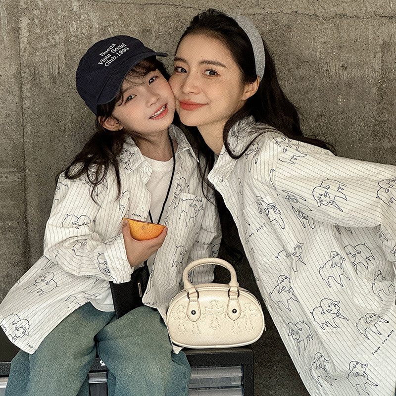 [RICONINI] ชุดเสื้อผ้าสไตล์เกาหลี สำหรับฤดูใบไม้ผลิและใบไม้ร่วง ดีไซน์เฉพาะตัว เสื้อผ้าแฟชั่นสำหรับแม่ลูกและครอบครัว