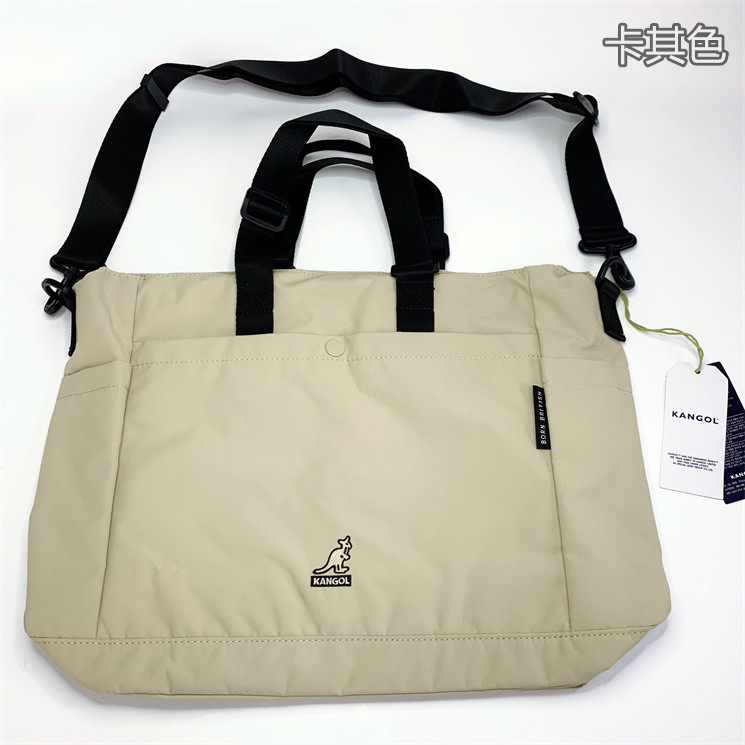 กระเป๋าถือแบบครอสบอดี้ KANGOL แท้ ดีไซน์หนึ่งไหล่ สำหรับสไตล์ STREET ขนาดกลาง มีซิป