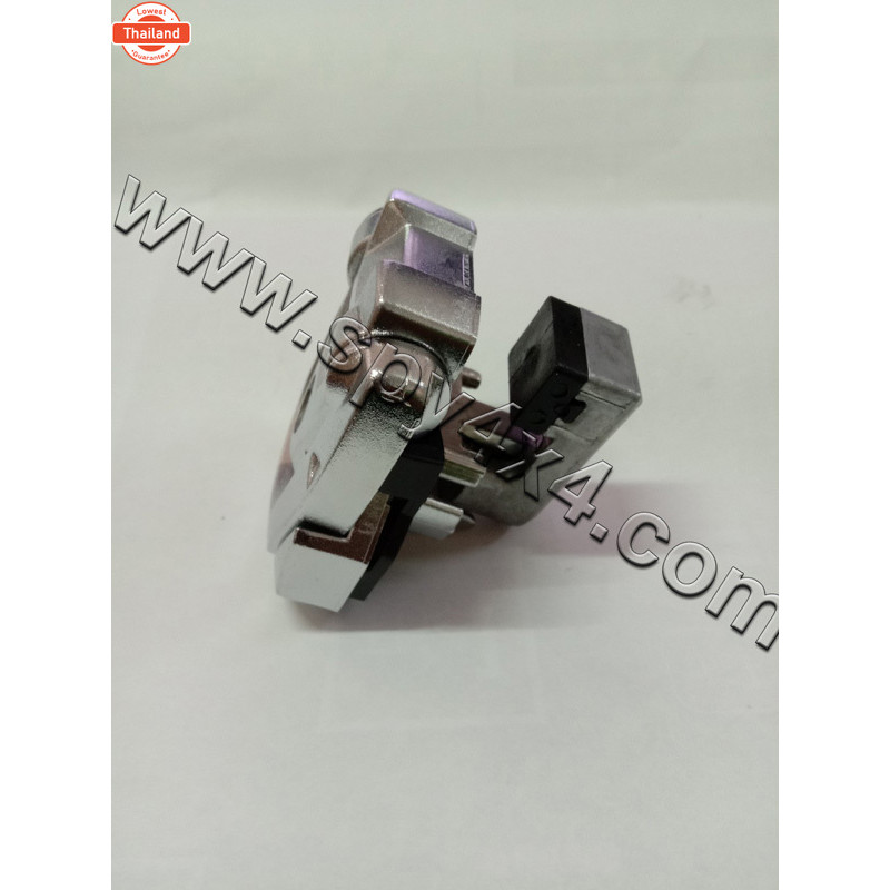 หูล็อค พื้นปูกระะลายเนอร์ ยี่ห้อ Maxliner , Aeroklas  แท้ 100 %