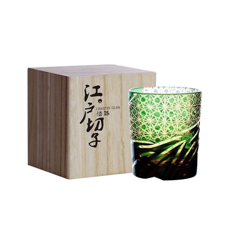 ผู้ขาย Sg สไตล์ญี่ปุ่น Edo Kiriko แก้วคริสตัล Hand-Carved แก้ววิสกี้ High-End Hand-Carved กล่องไม้ขอ