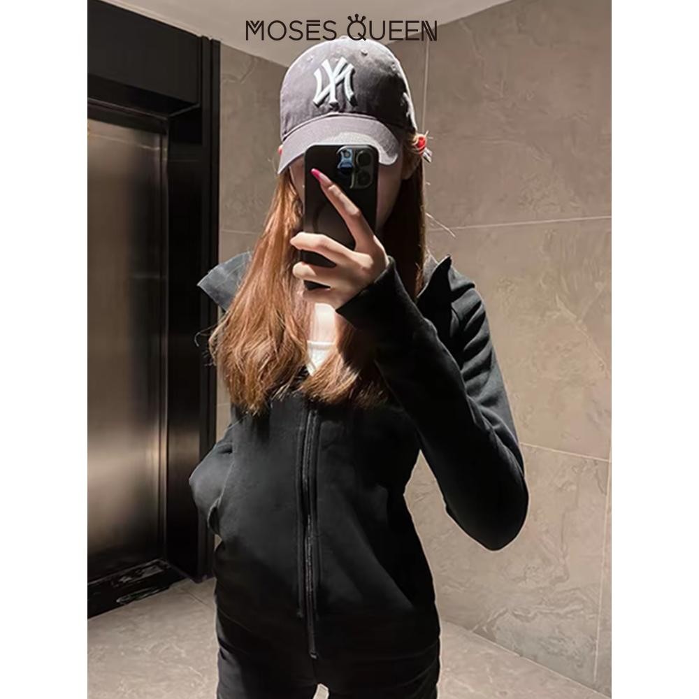 MOSESQUEEN แจ็คเก็ตฮู้ด.slim.zipper สีดำ  สำหรับผู้หญิง ดีไซน์เพรียวบาง เหมาะสำหรับวันสบาย ๆ ในเมือง #63202