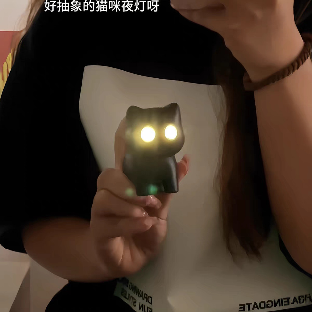 Black Cat Nightlight พวงกุญแจ Creative Glowing Kittie พวงกุญแจนักเรียนกระเป๋าจี้