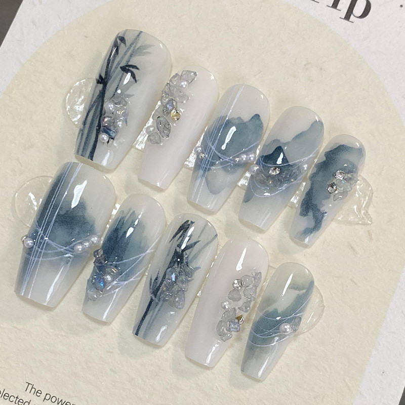 10ชิ้นสไตล์จีนที่สวยงามสีฟ้าที่ทําด้วยมือกดบนเล็บขั้นสูงมือวาดไม้ไผ่มุกเล็บปลอมที่ถอดออกได้นํามาใช้ใหม่
