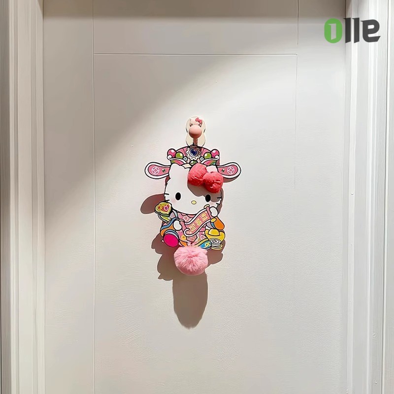 จี้ห้อยประตูปีใหม่ Hello Kitty ปีใหม่ 2025 เทศกาลฤดูใบไม้ผลิ จี้งู การจัดวางบรรยากาศประตูปีใหม่