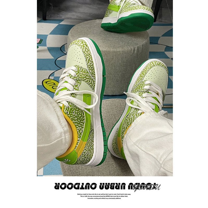 Toxic Brother Niche Design Contrast Color Casual รองเท้าผ้าใบผู้หญิง All-Match แคนตาลูปคู่กีฬารองเท้