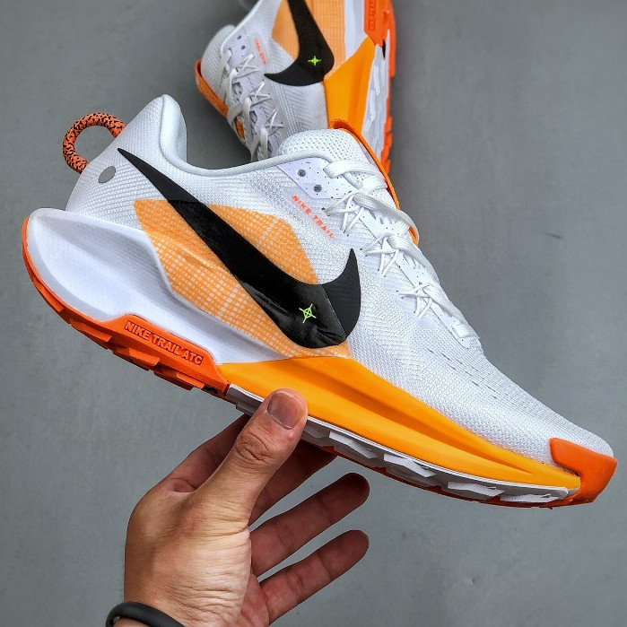 รองเท้าวิ่ง Pegasus Trail 5 และ Pegasus 41 เหมาะสำหรับผู้ชายและผู้หญิง