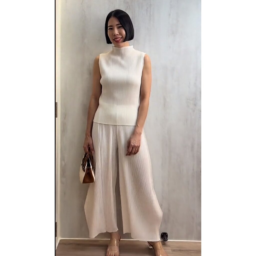 2MUAY รุ่น GJO26032 /GJO10960 เซ็ตอัดพลีท HIGH NECK TOP WITH PANTS PLEATED SET 12 สี FREE SIZE
